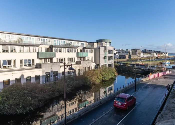 Appartement Modern Canal View Home, In Centre, Sleeps 8 *