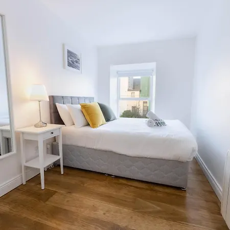 Appartement Modern Canal View Home, In Centre, Sleeps 8 *